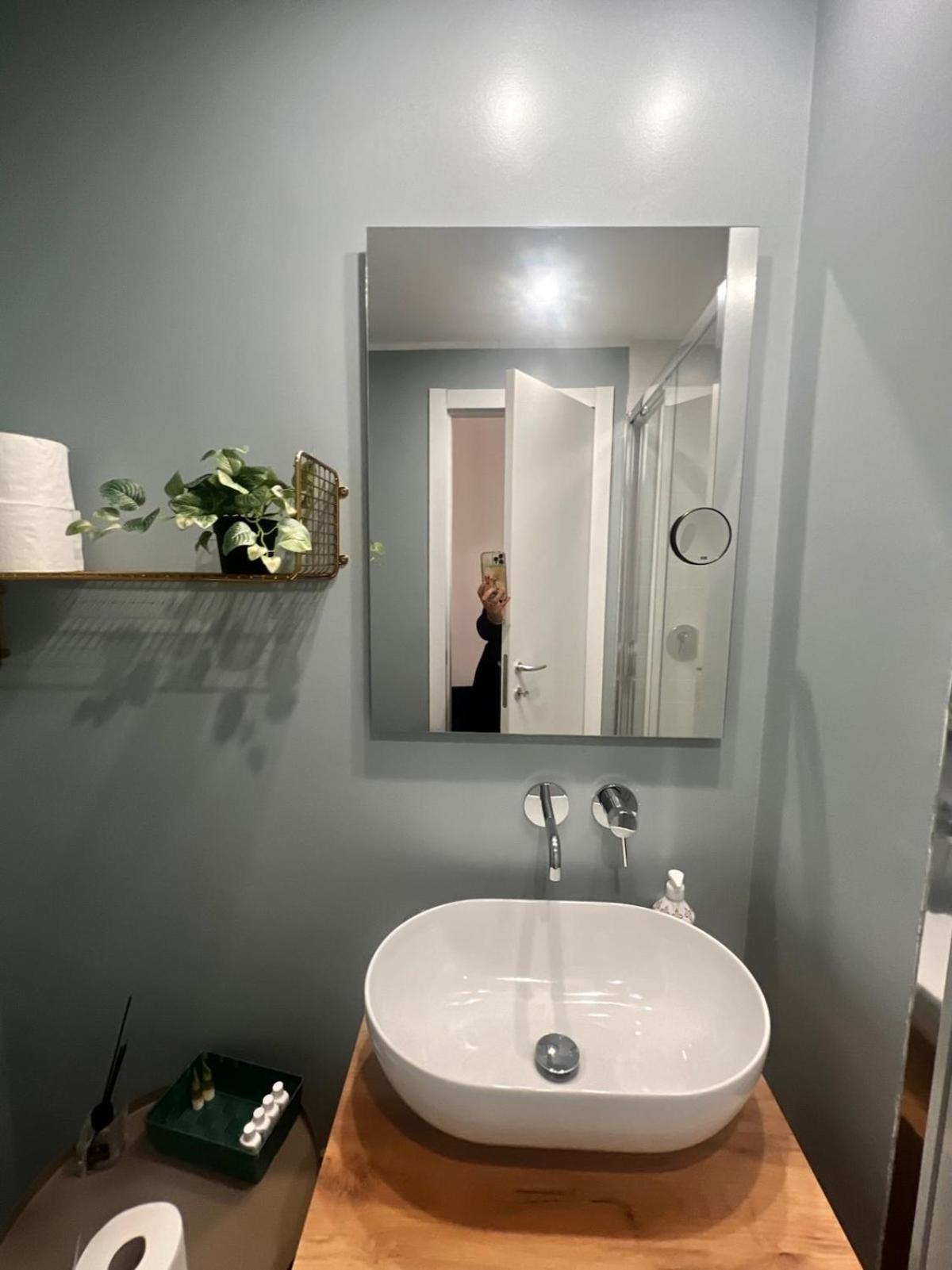 Casa Lella Your In Apartment Milan