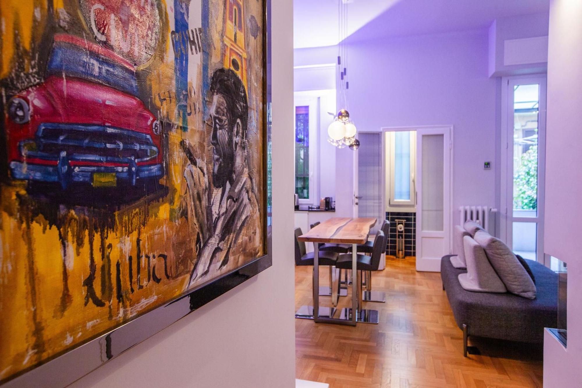 Boutique Con Cortile-design&fashion District Milan