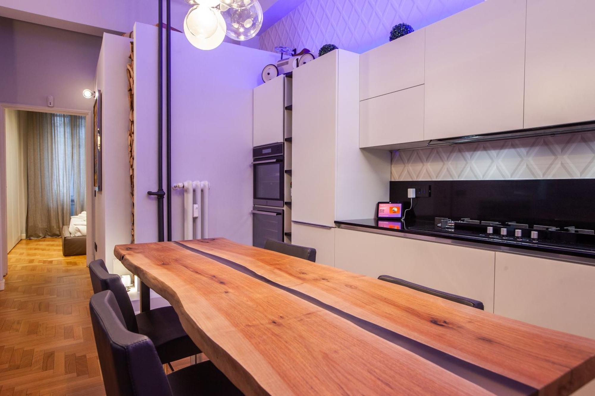Boutique Con Cortile-design&fashion District Milan