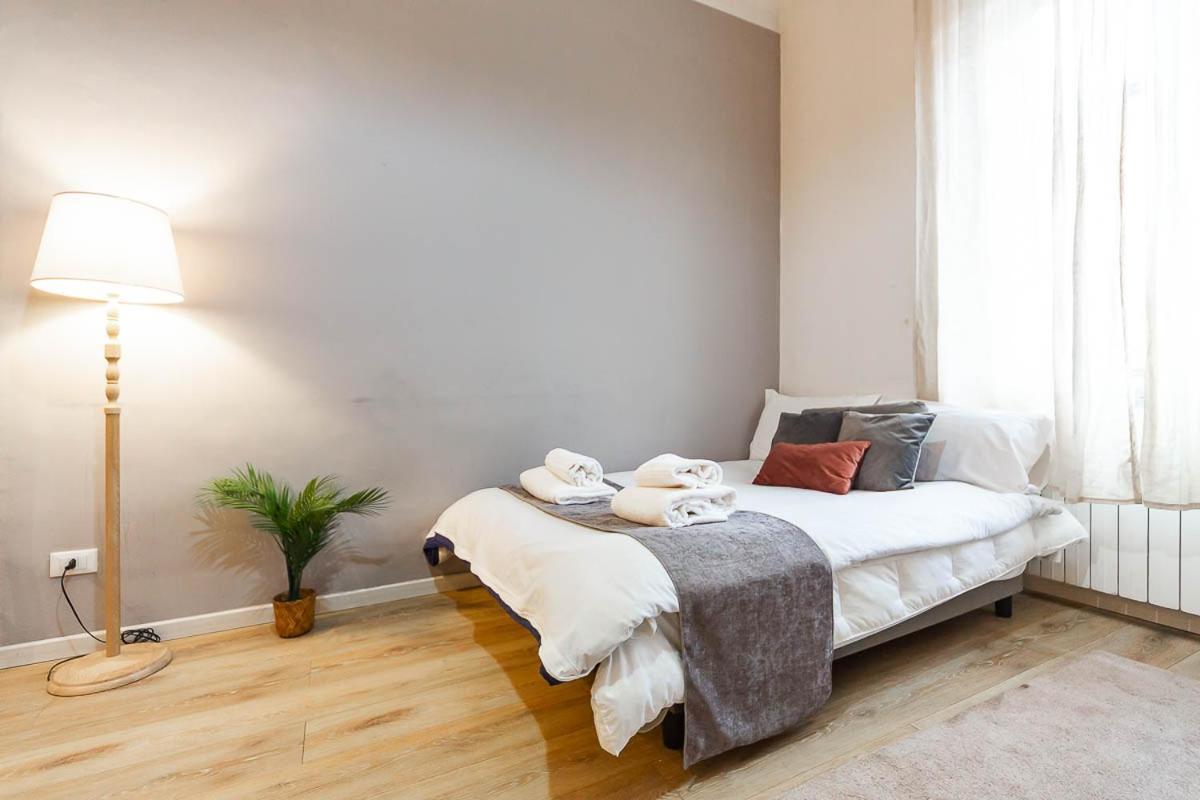 Duomo 10 Minuti Family House 5 Pax Balcone Wifi * Milan