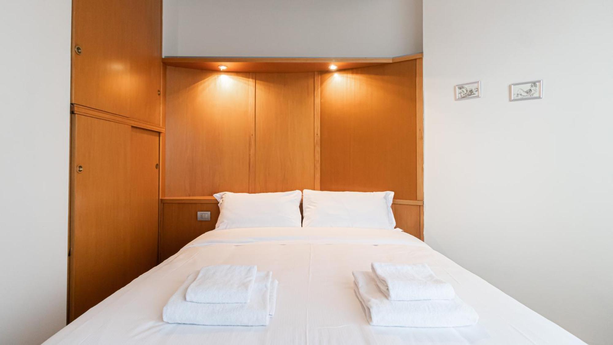 Italianway-gian Galeazzo Apartment Milan