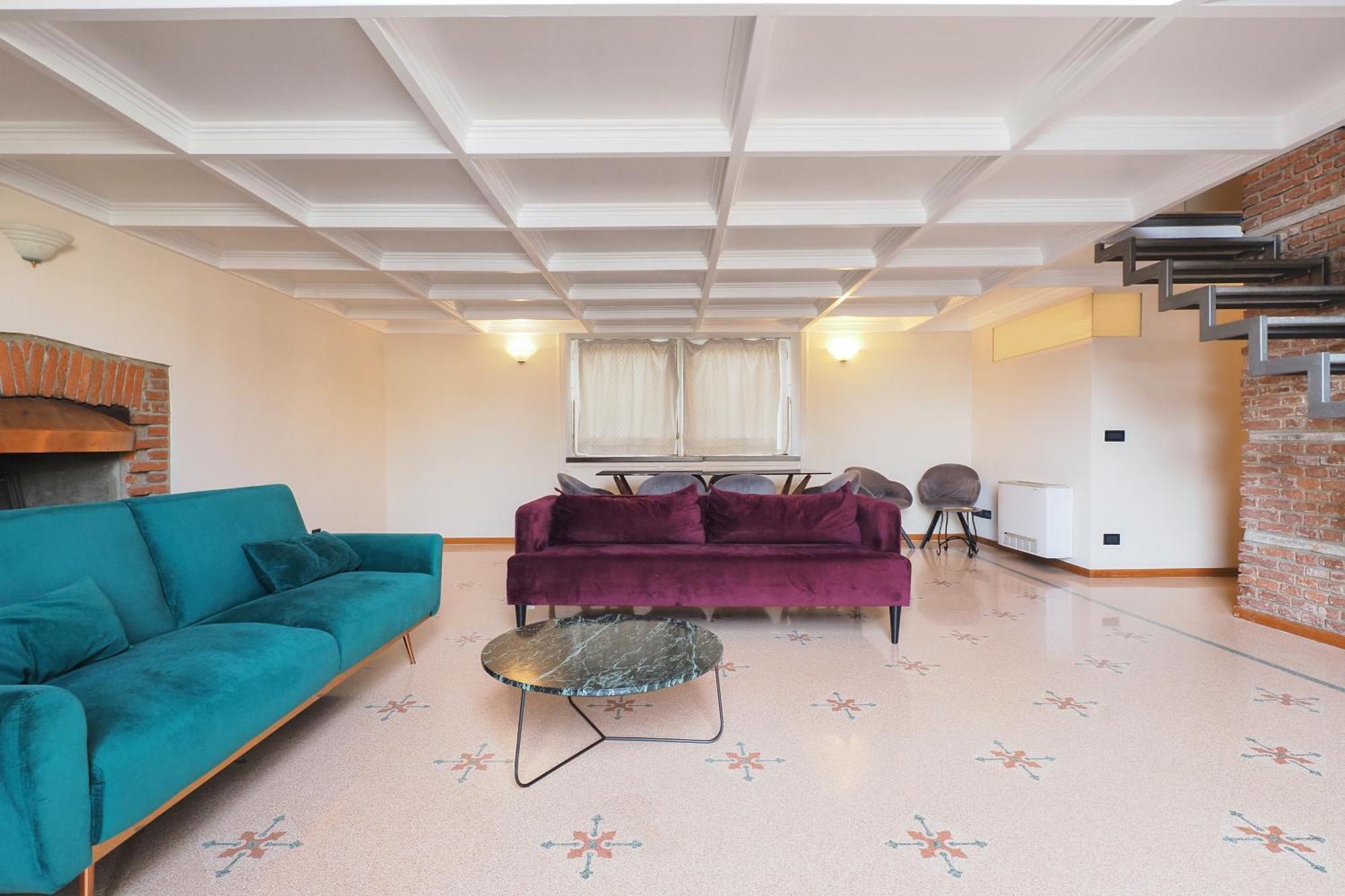 Unique Duomo Luxury Apartment