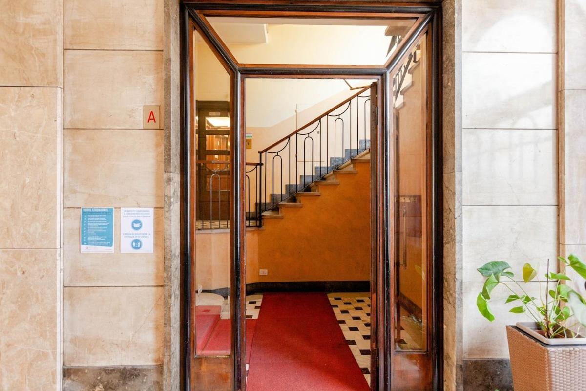 Apartment Charming Attic In The Center Of Milan!