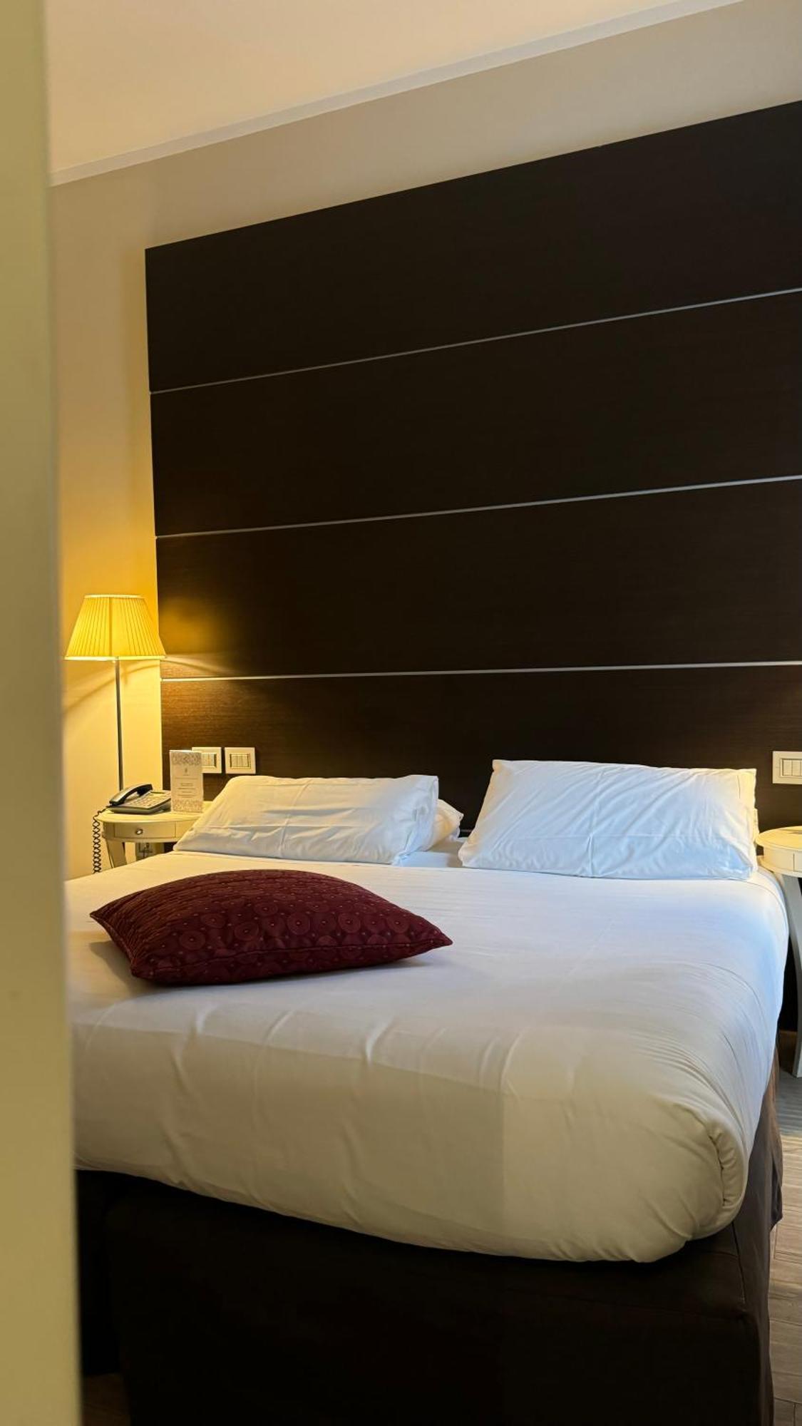 Hotel Townhouse 33 4*