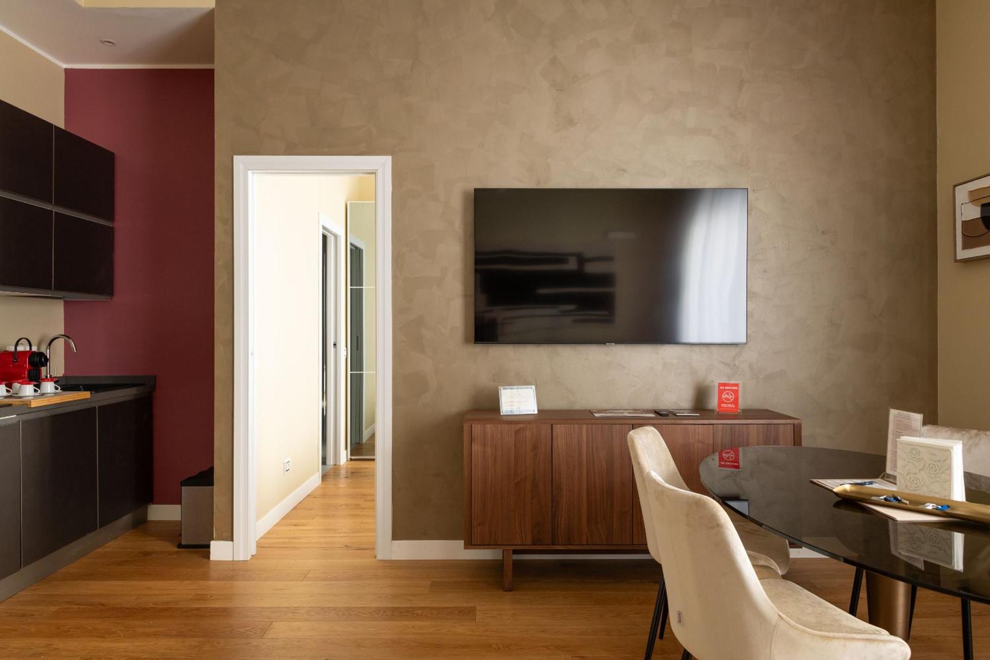 Heart Duomo District Apartment Milan