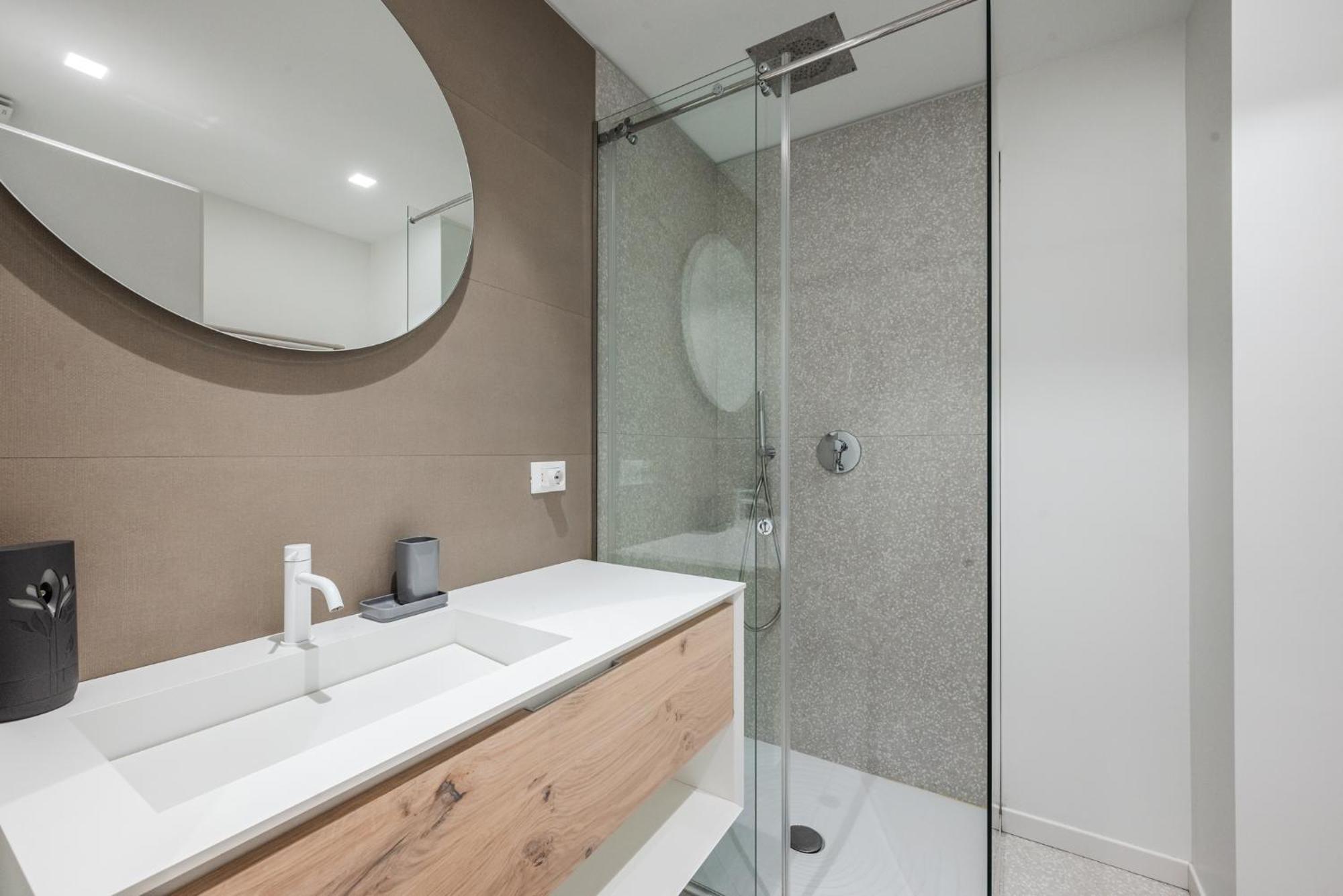 2 Min Metro - Modern Design In Porta Venezia Apartment