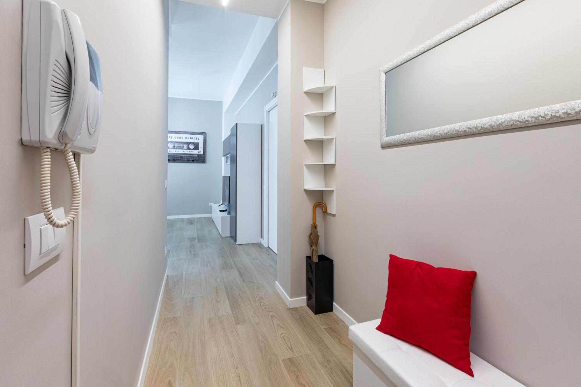 Apartment Certosa Enchanting With Balcony - Collection *
