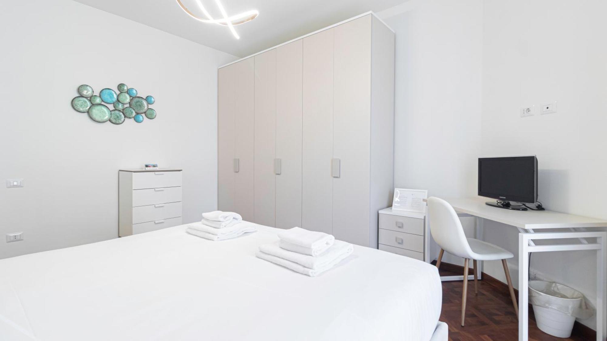 Italianway - Ranzoni 6 * Milan