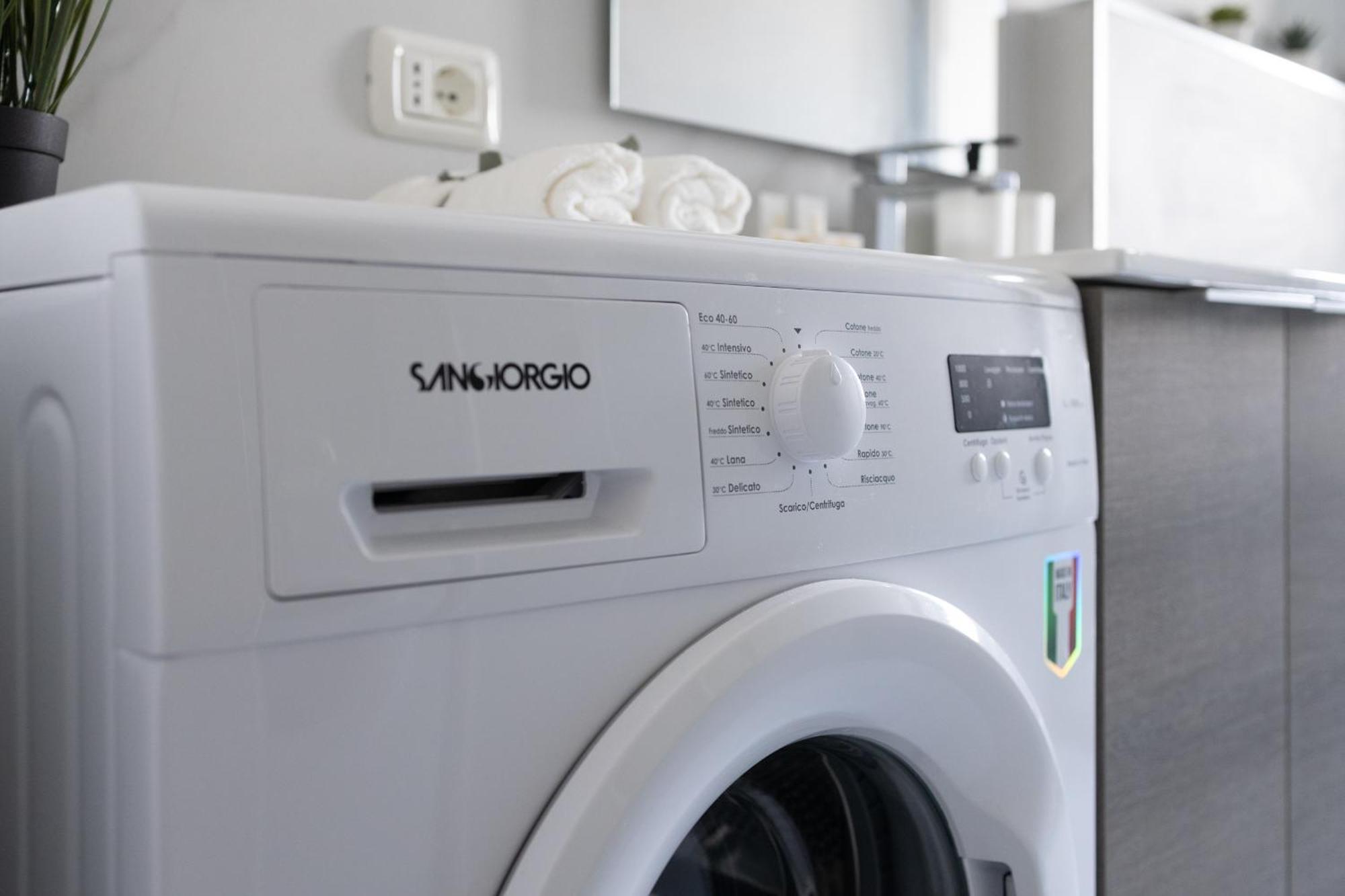 Apartment 8 Min Dalla Metro Casa Elegante Con Netflix E Wifi