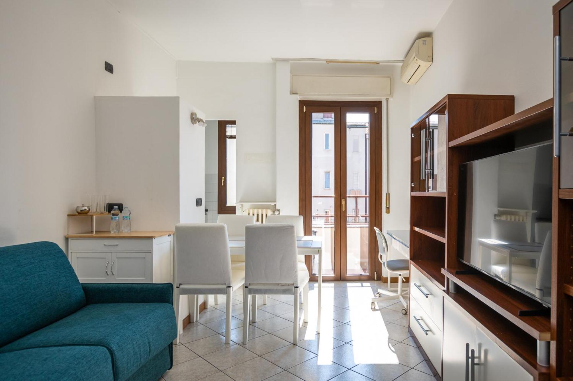 Cadibona 16 - Calvairate District Apartment *