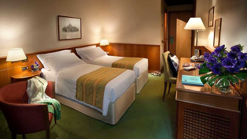 Cavour 4* Milan