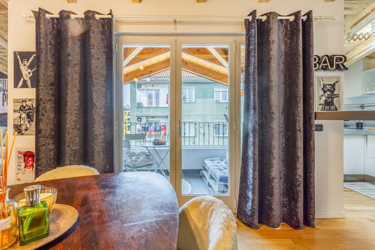 Apartment Unconventional Near Linate - Supreme Meme Loft Milan