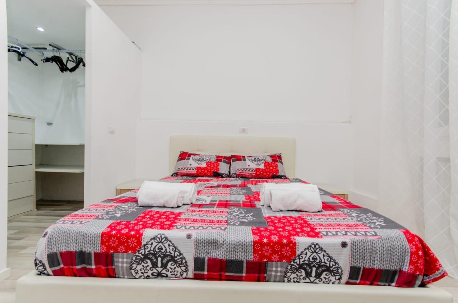 Lugano S&s Home, Moderna E Tranquilla, Vicino Al Centro Di Milano, Con Parcheggio Gratuito Esterno Apartment Milan