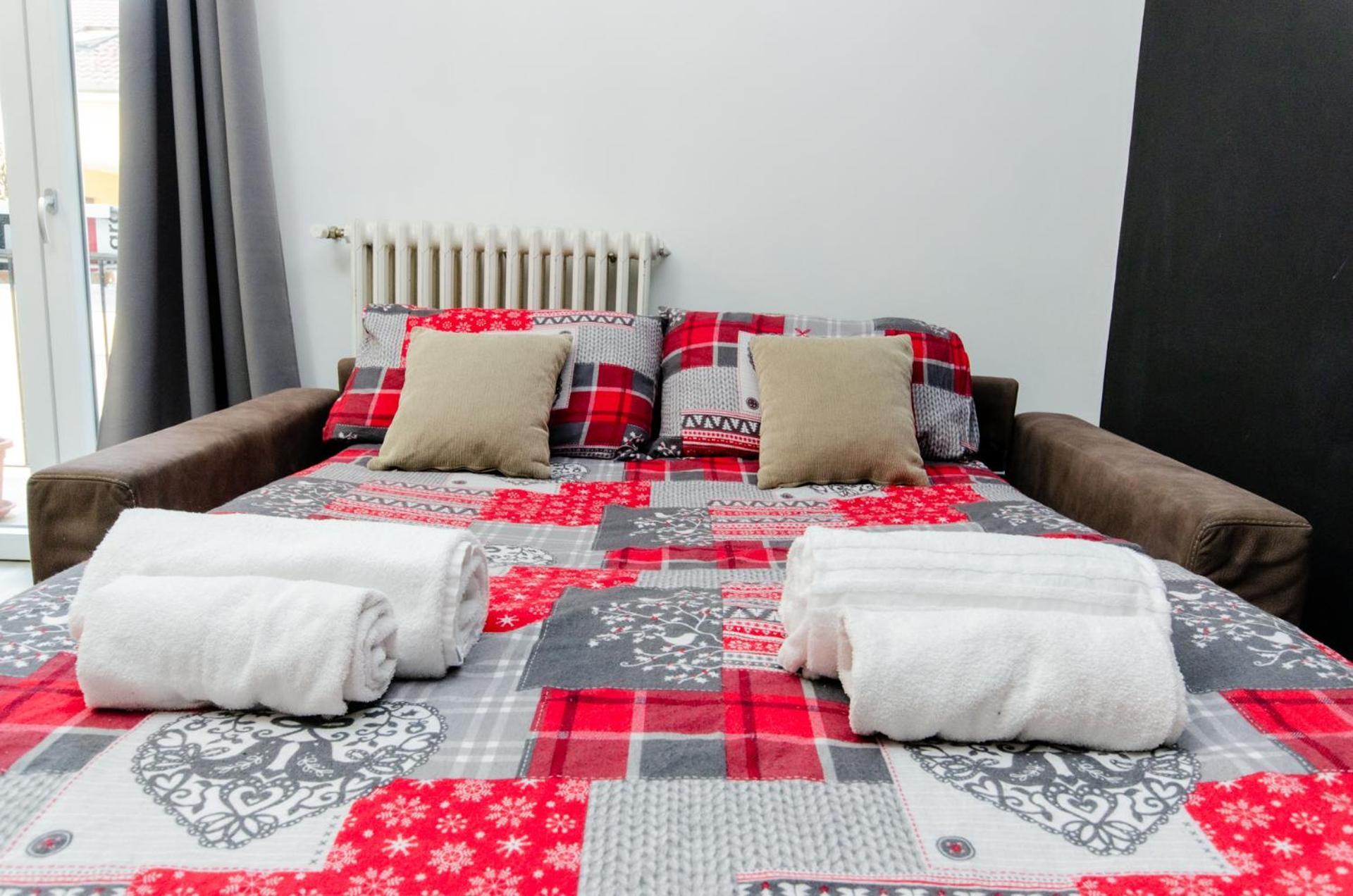 Lugano S&s Home, Moderna E Tranquilla, Vicino Al Centro Di Milano, Con Parcheggio Gratuito Esterno Apartment