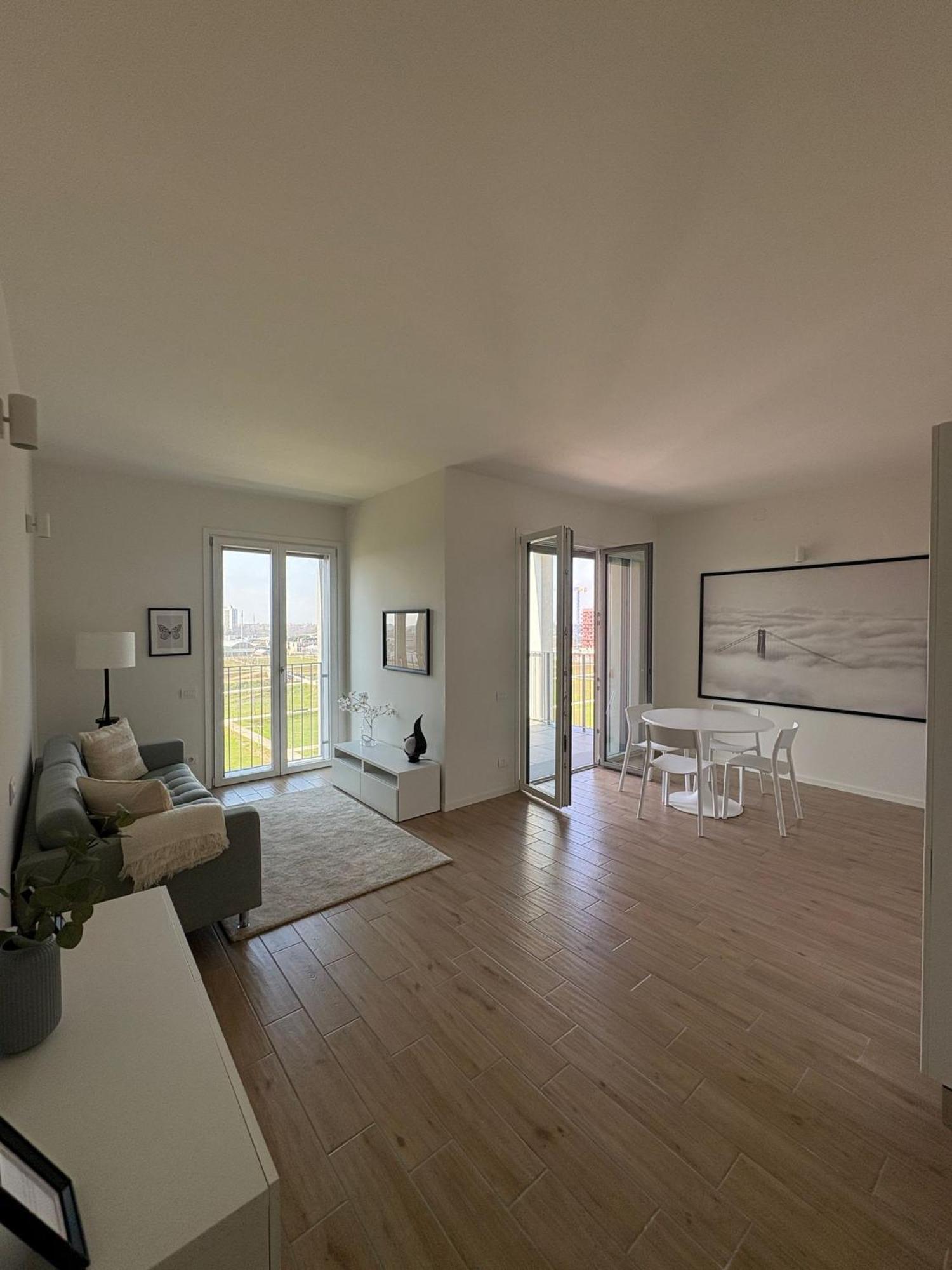 Panorama - Luminous With Private Garage * Milan
