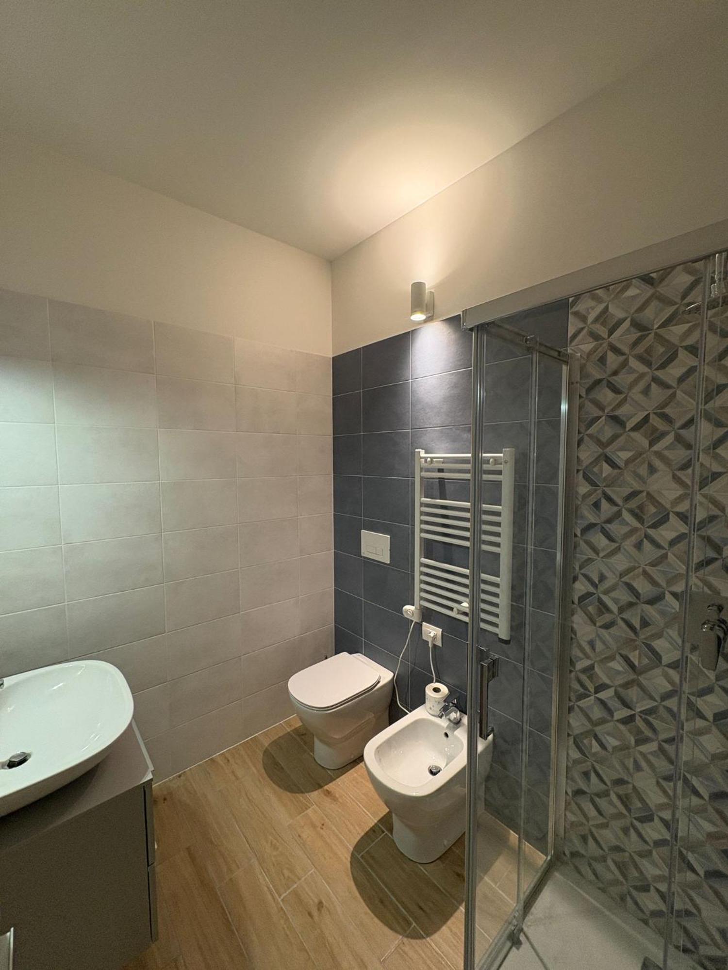 Panorama - Luminous With Private Garage Apartment