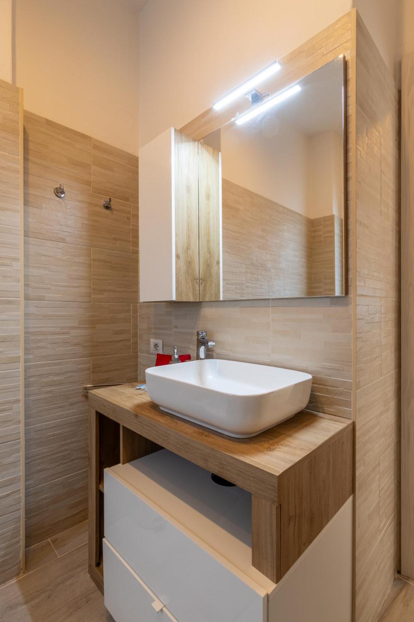 M2 - San Raffaele - Casa Cimiano * Milan