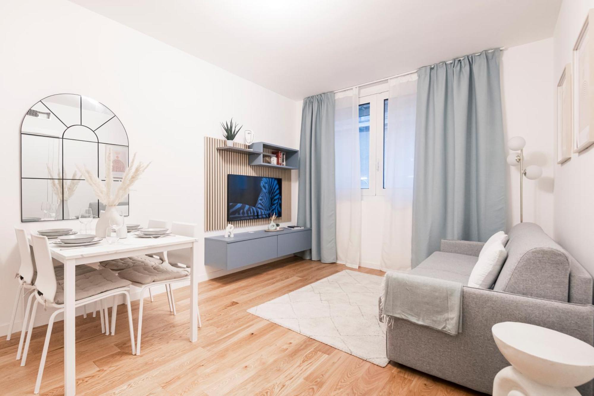 Apartment Easylife - Design And Relax In The Heart Of Milan