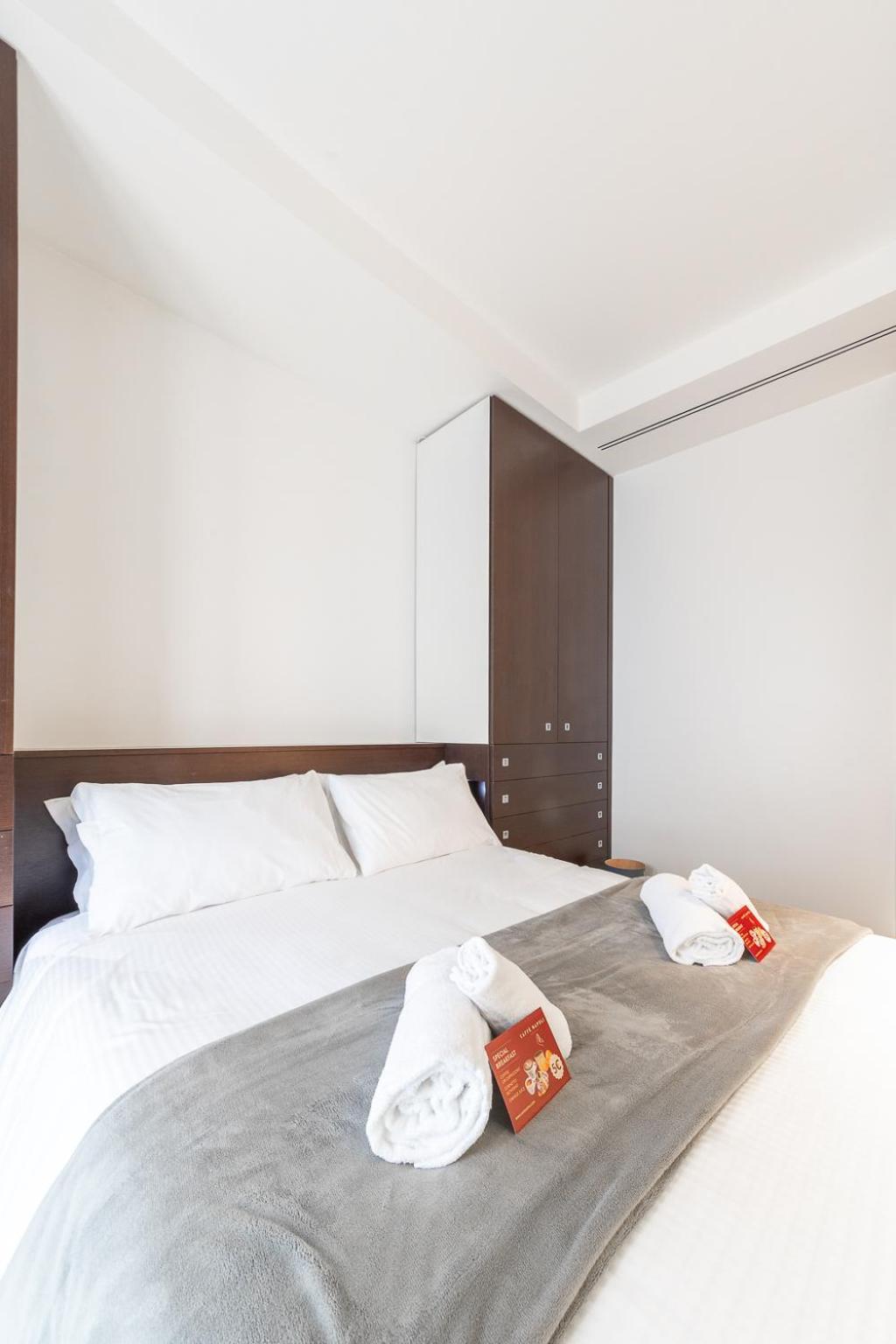 Via Cerva 7 Apartment Milan