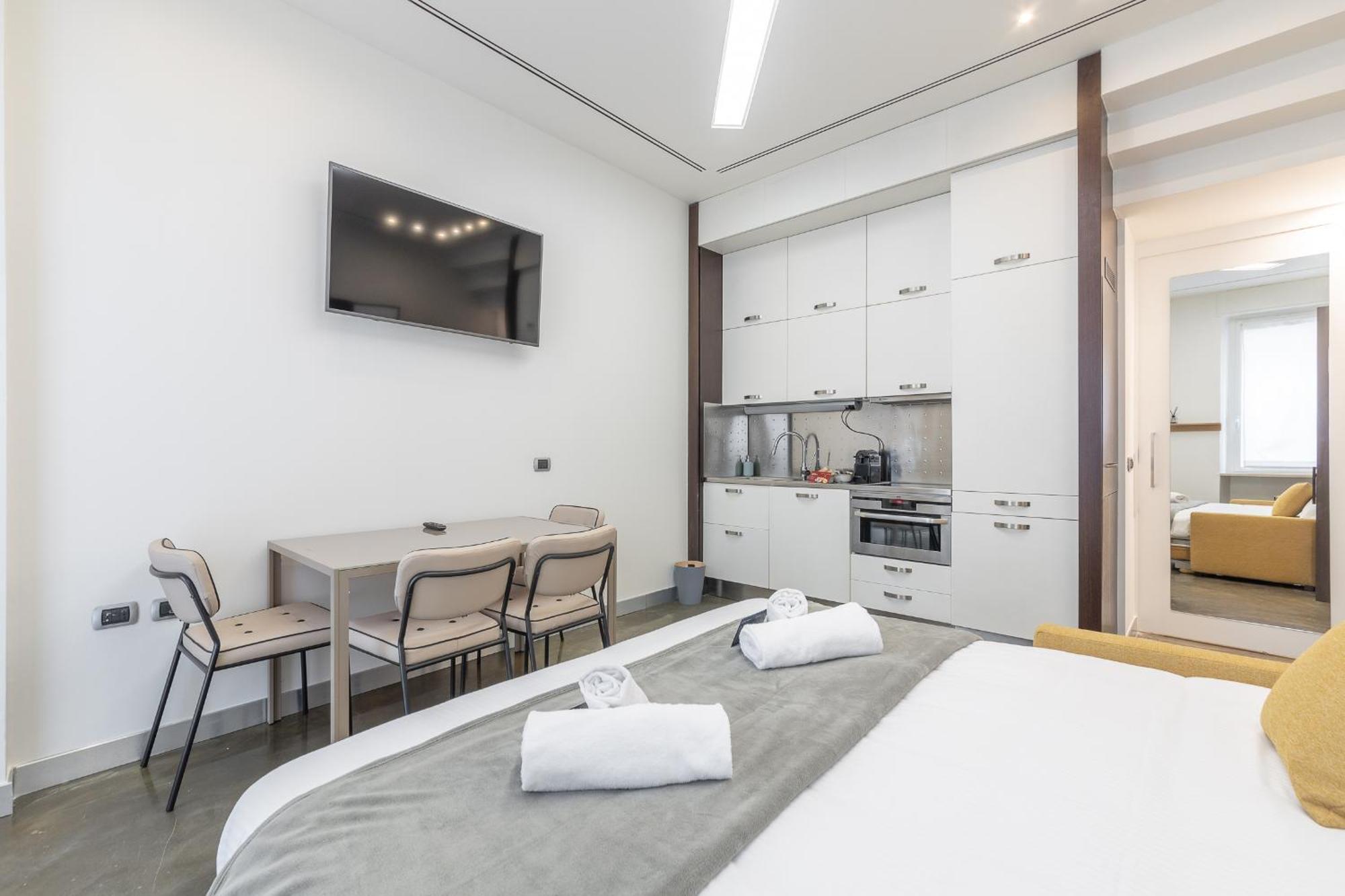 Apartment Via Cerva 7 *