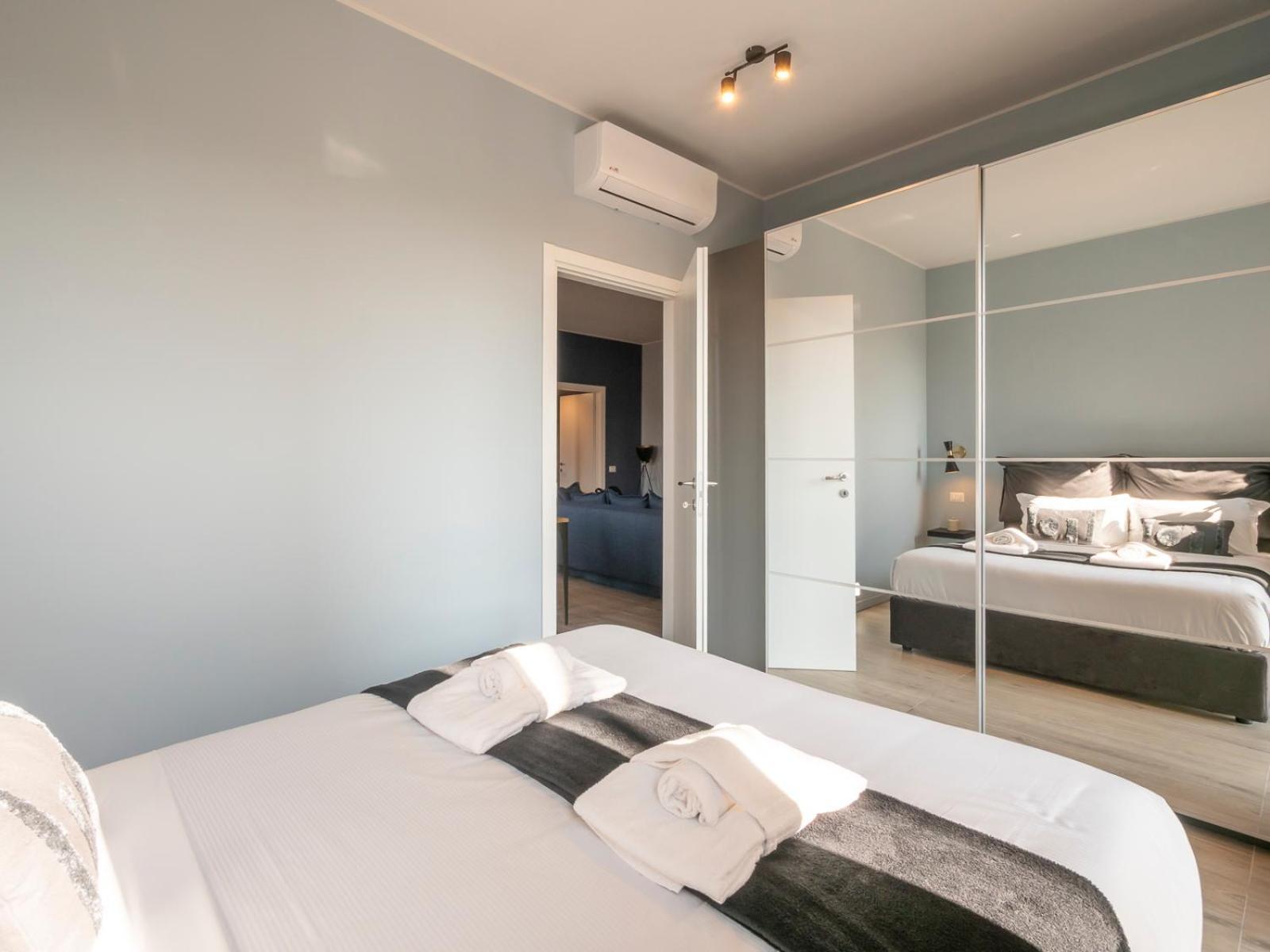 Apartamento New Two-room A Stone's Throw From The M3 Metro Milão