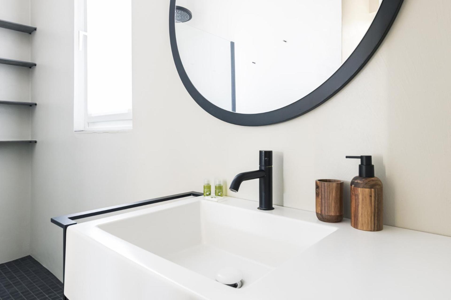 Easylife - Con Terrazzo Vicino Duomo Apartment Milan