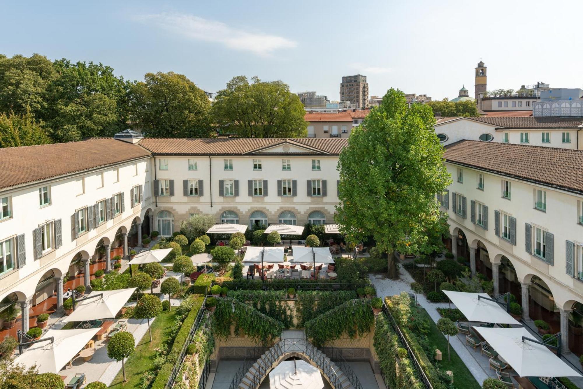 Four Seasons 5* Milan