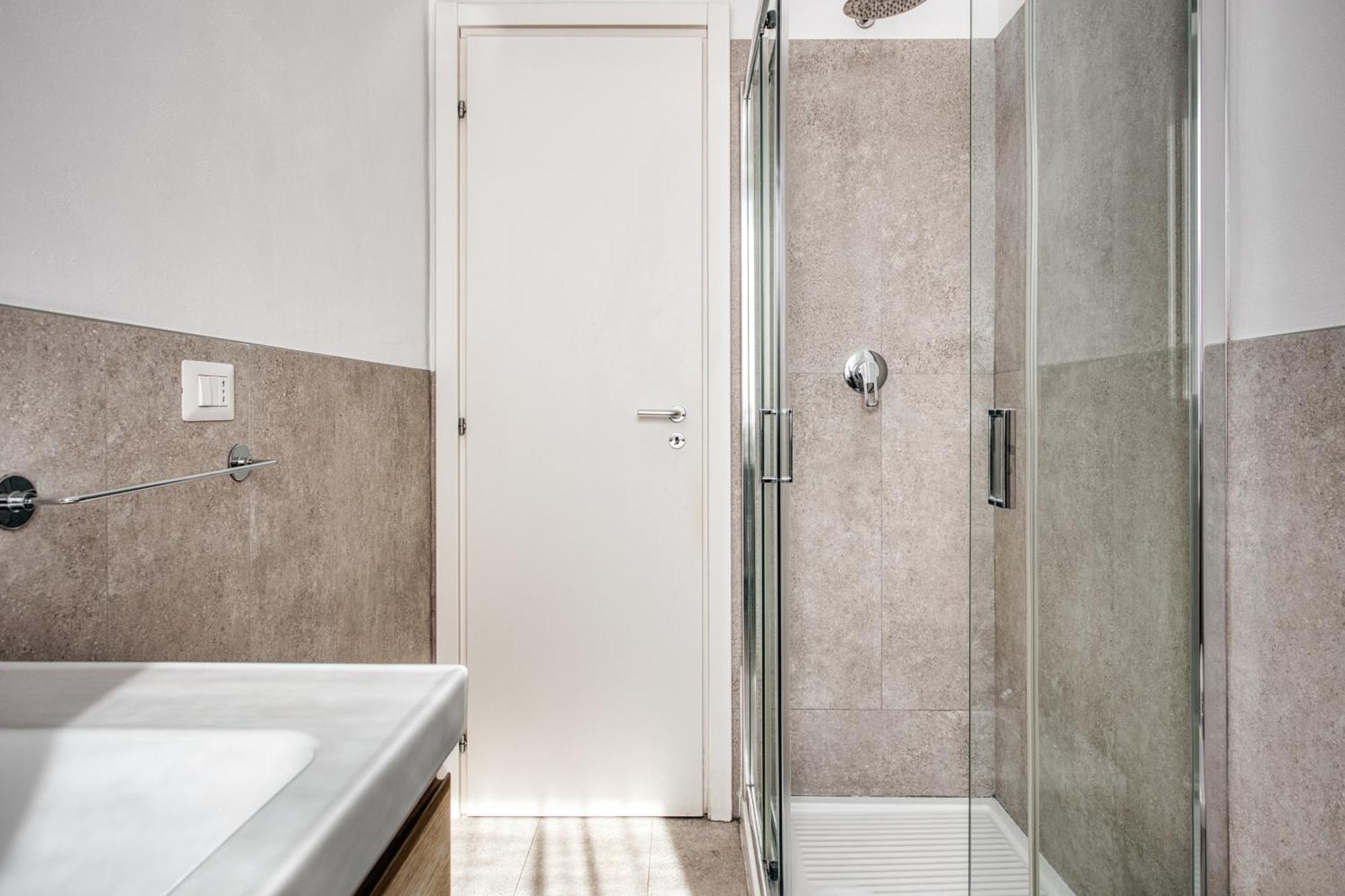 Apartment Elegance & Relax - Tennis, Child Park, 20 Minutes From Duomo Milan
