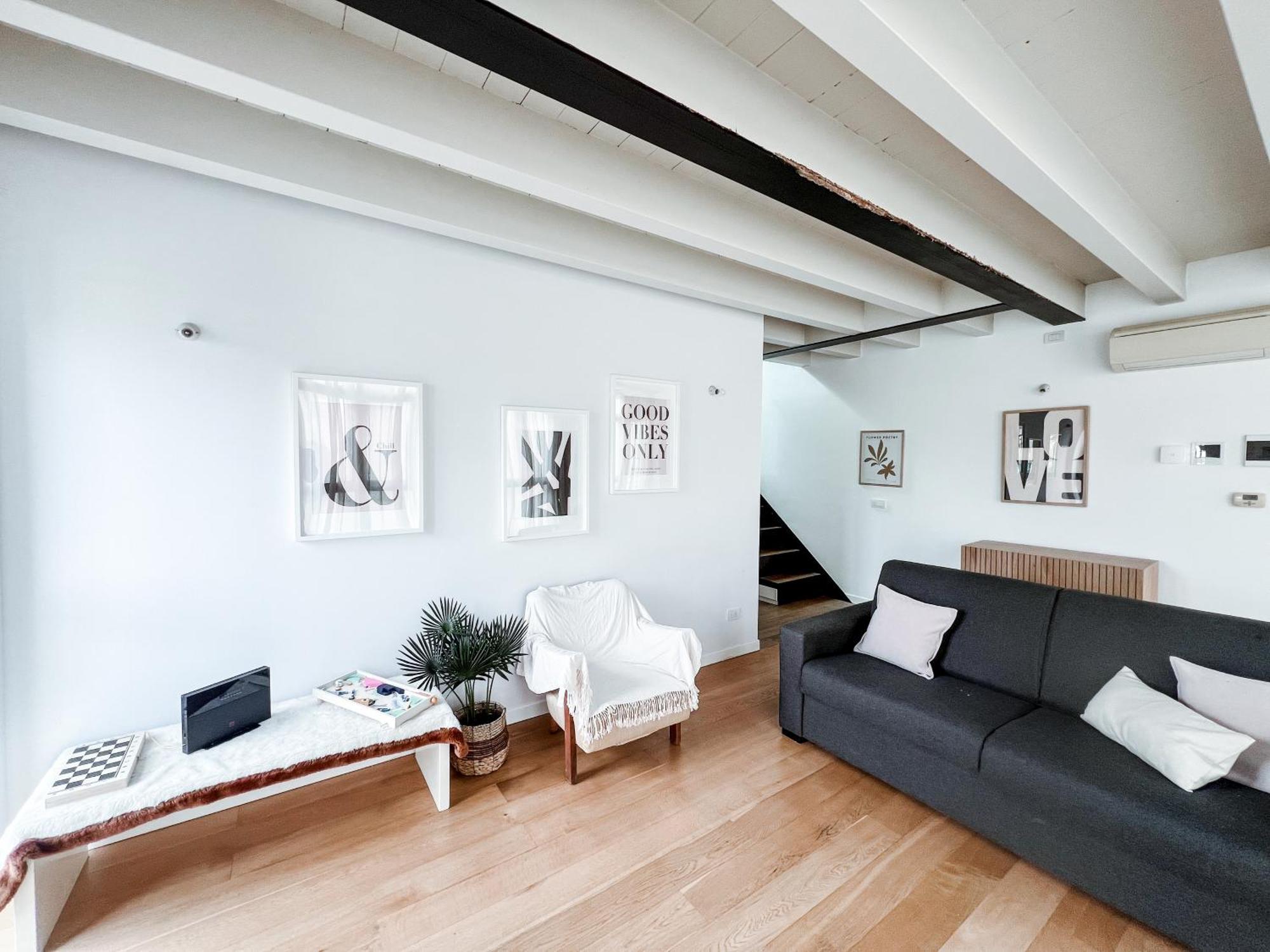 Garden Penthouse - Large & Trendy Flat, Milan