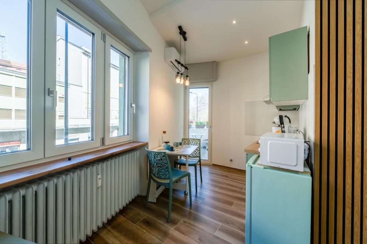 Comfort & Design Minutes Away From The Centre