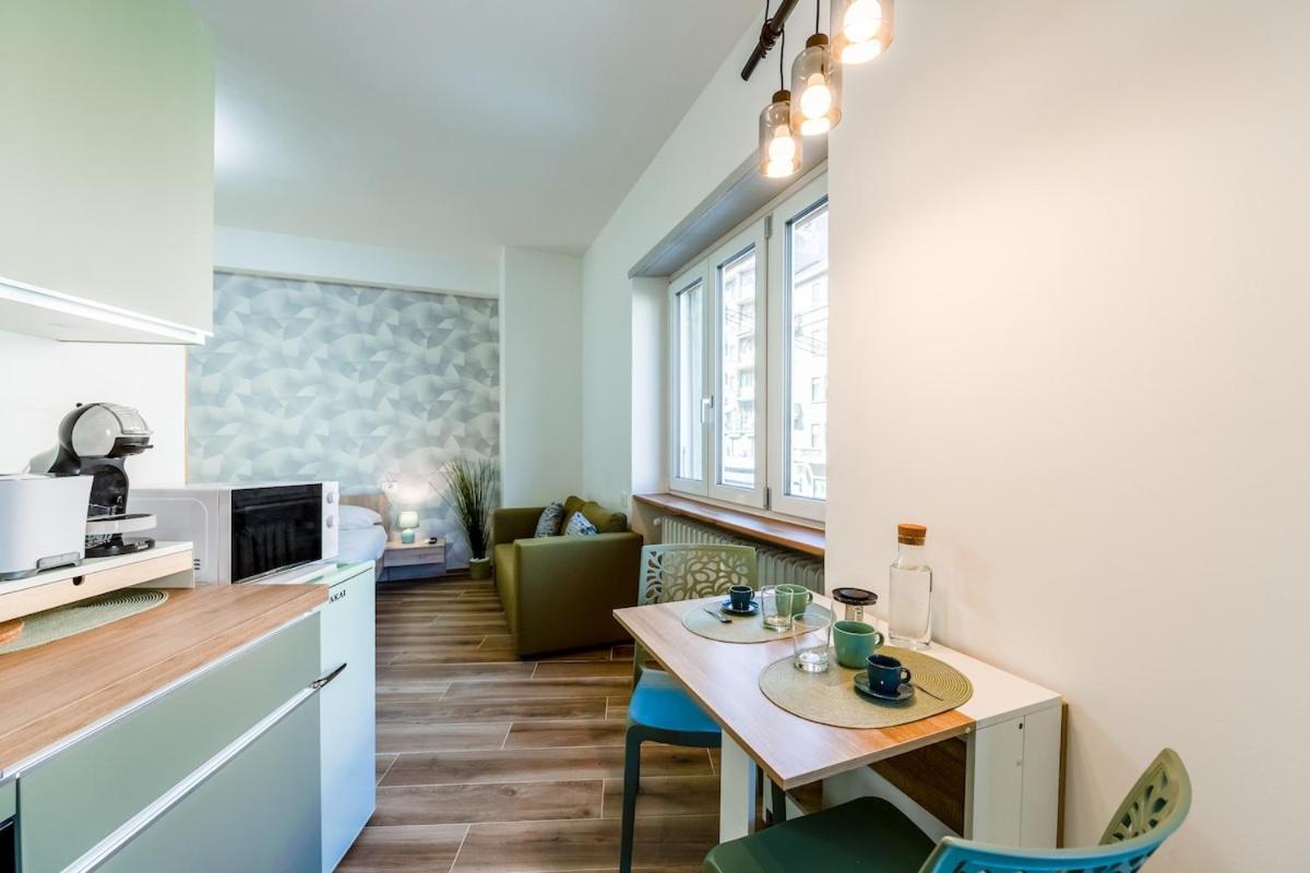 Apartment Comfort & Design Minutes Away From The Centre