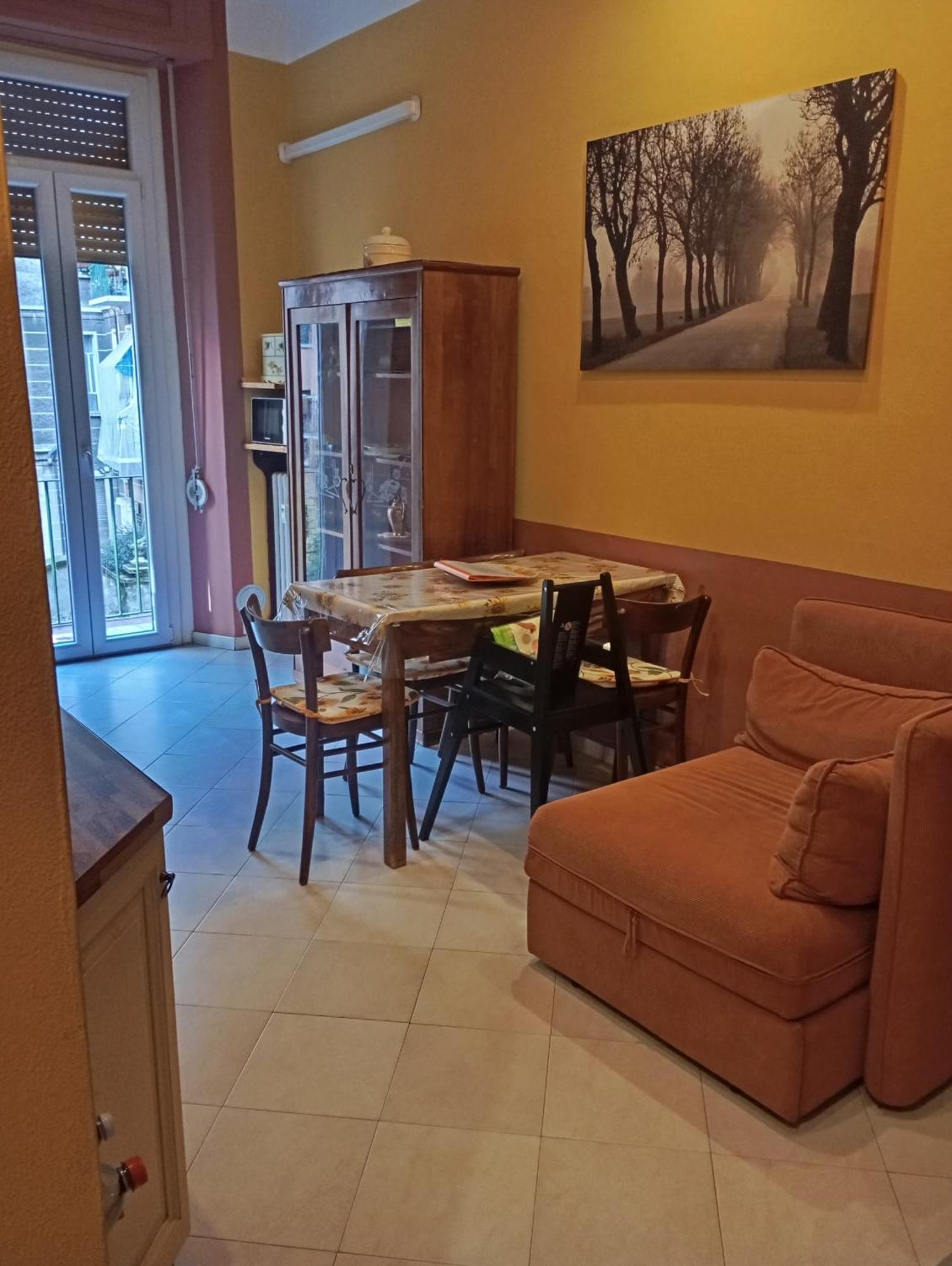 Flores Home, Vintage Charm Near Center & Navigli Apartment