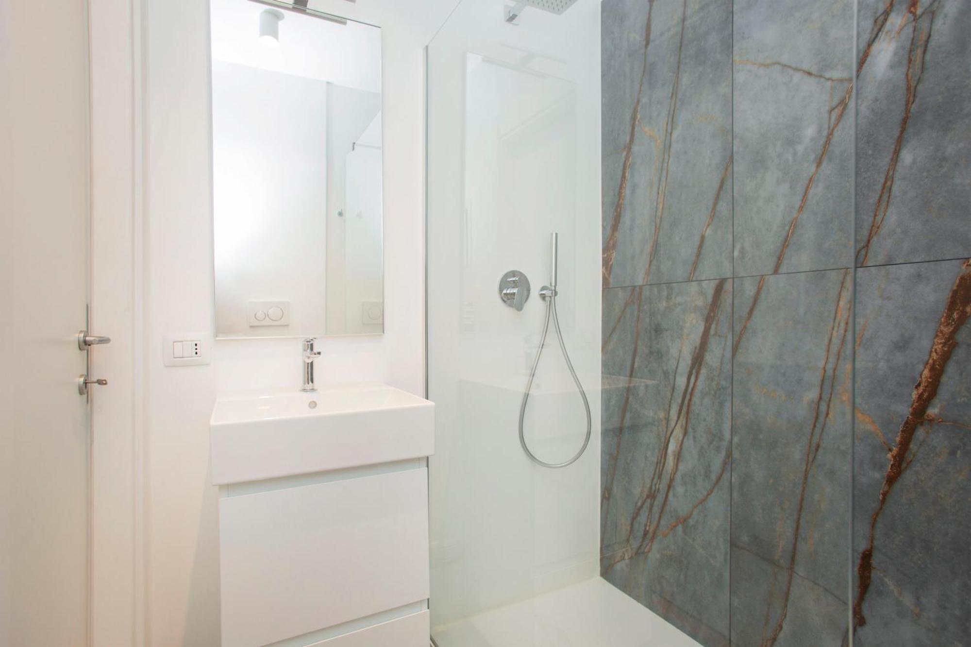 Exclusive Location, Cozy And Modern *