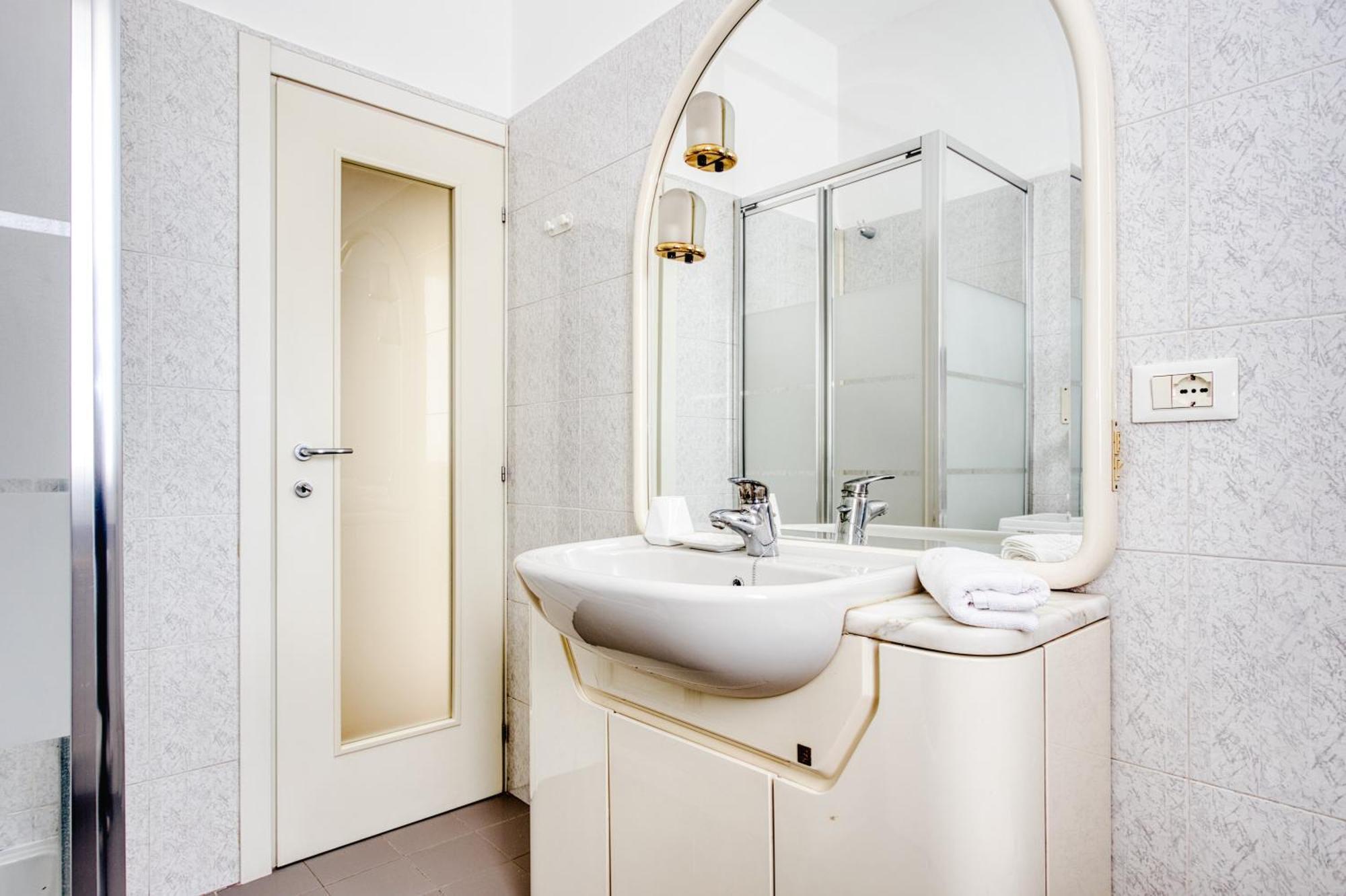 Apartment Cozy - Bande Nere *