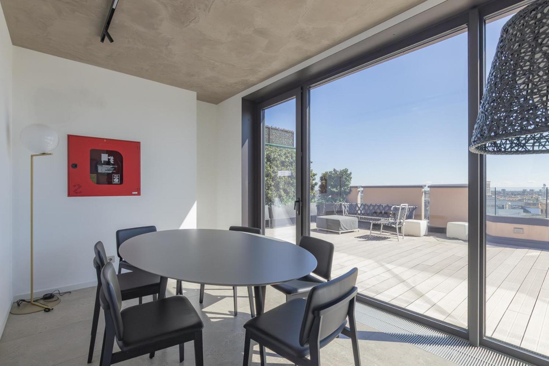 San Babila Tower With Panoramic Terrace Overlooking Duomo By Rentopolis Apartment Milan