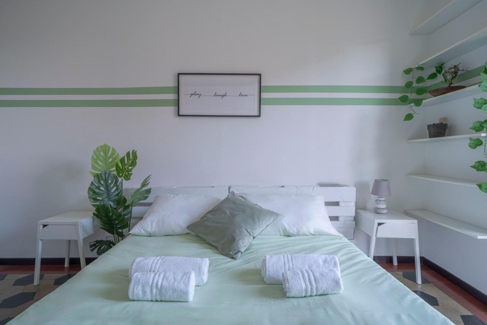 Apartment View Of The Navigli - In The Heart Of - Wifi *
