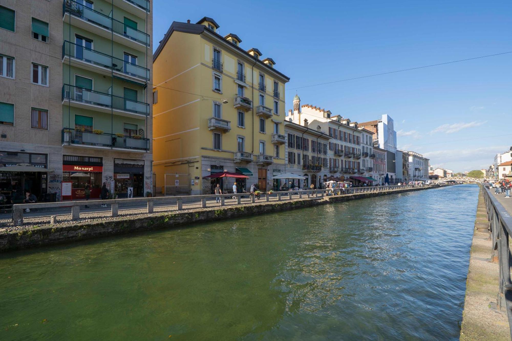 View Of The Navigli - In The Heart Of - Wifi