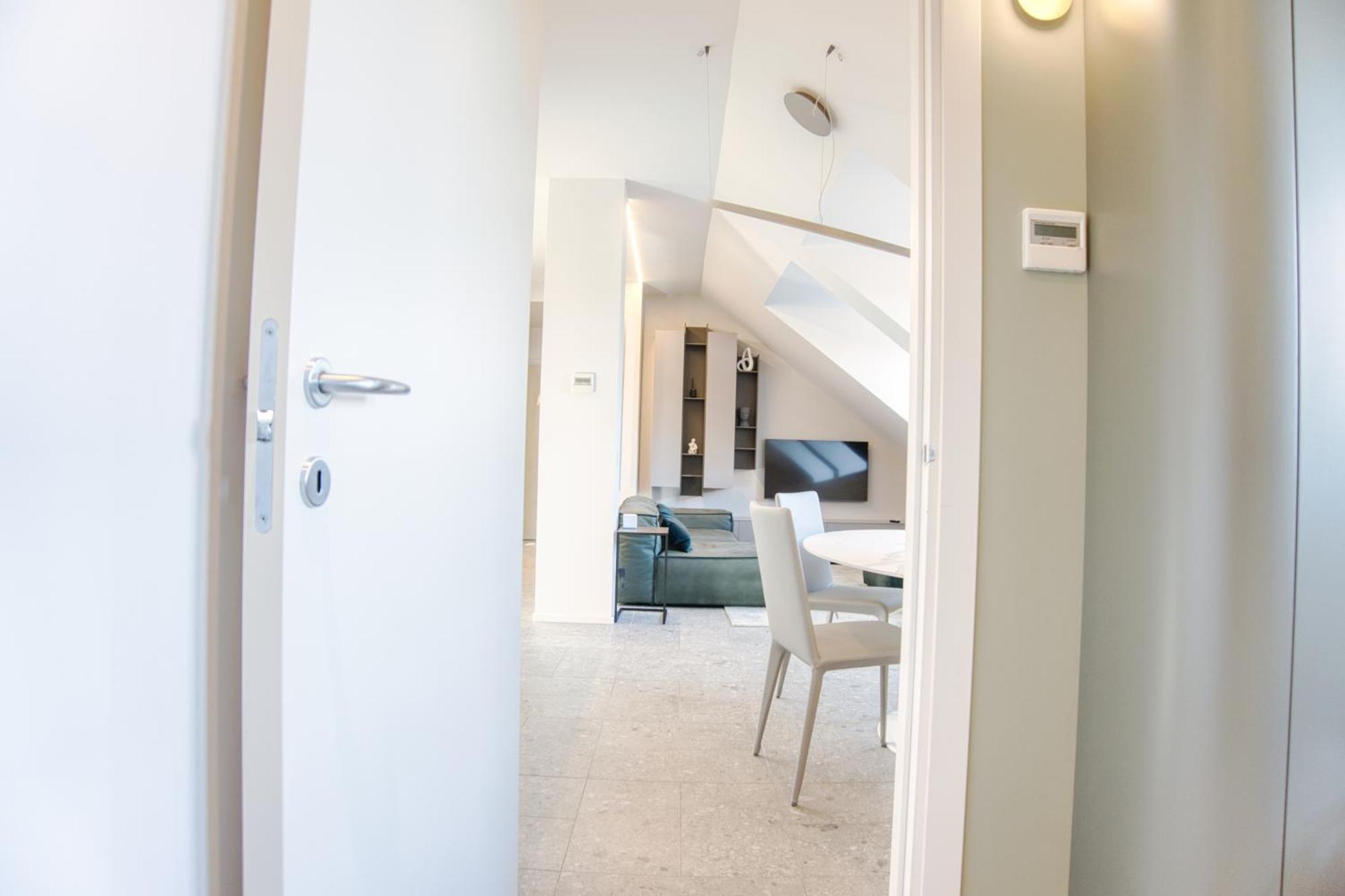 Corso Vittorio Emanuele Stunning Penthouse - Exclusive Living In * Milan