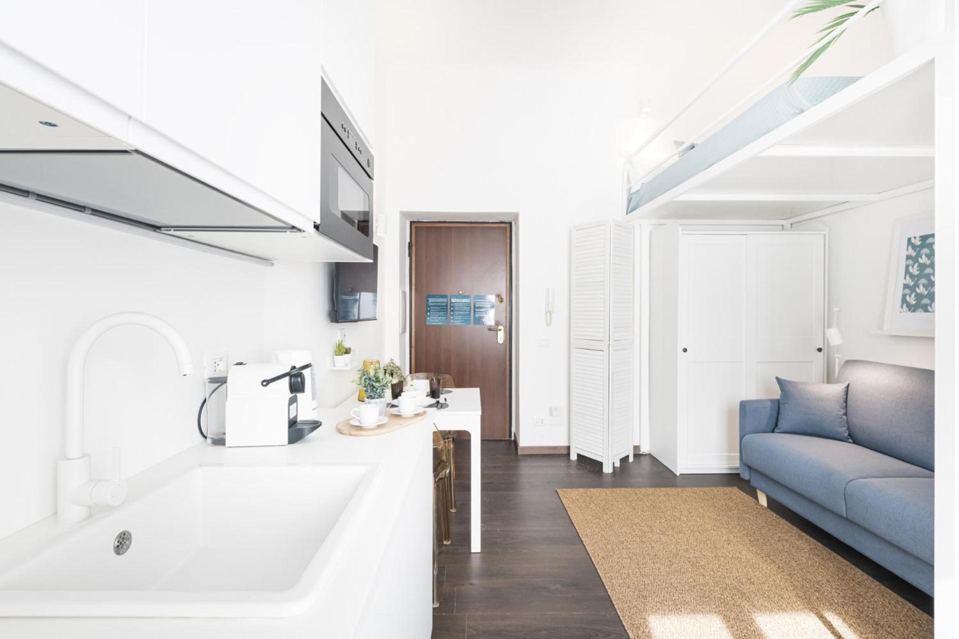 Easylife - Monolocale Soppalcato In Porta Romana * Milan