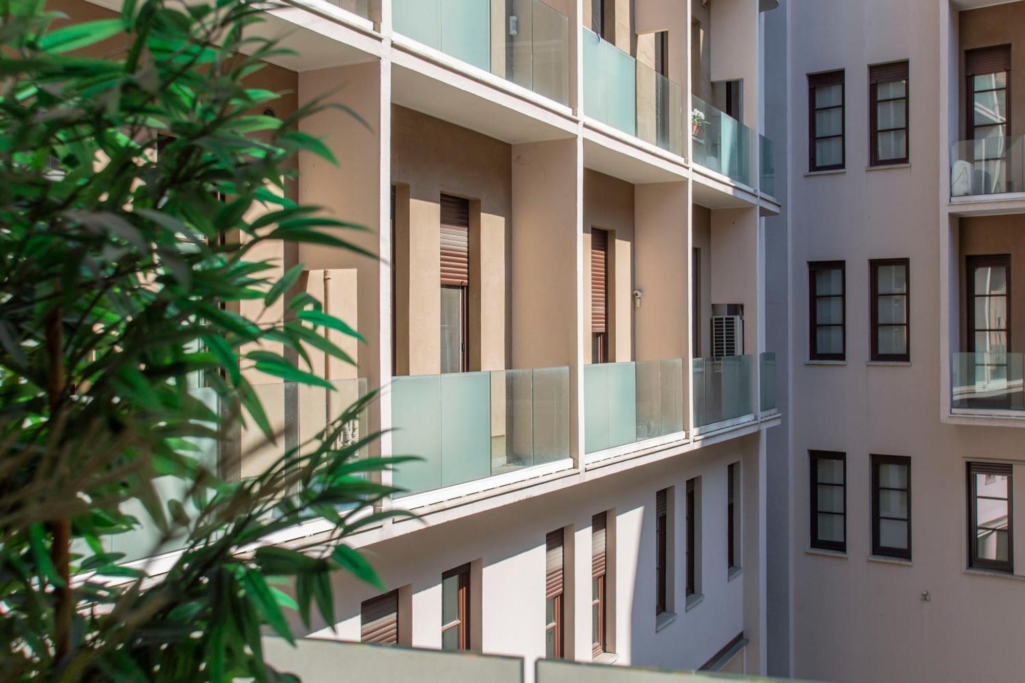 Vittoria Flat 18 - * Milan