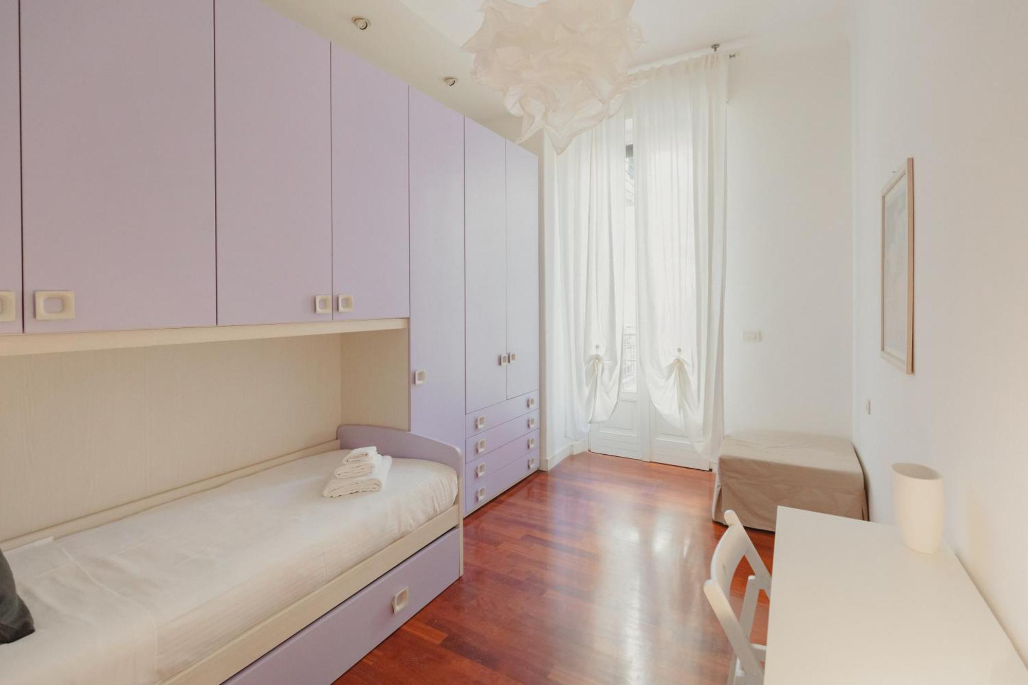 Gohost - Quiet, Bright & Stylish Flat In The Heart Of