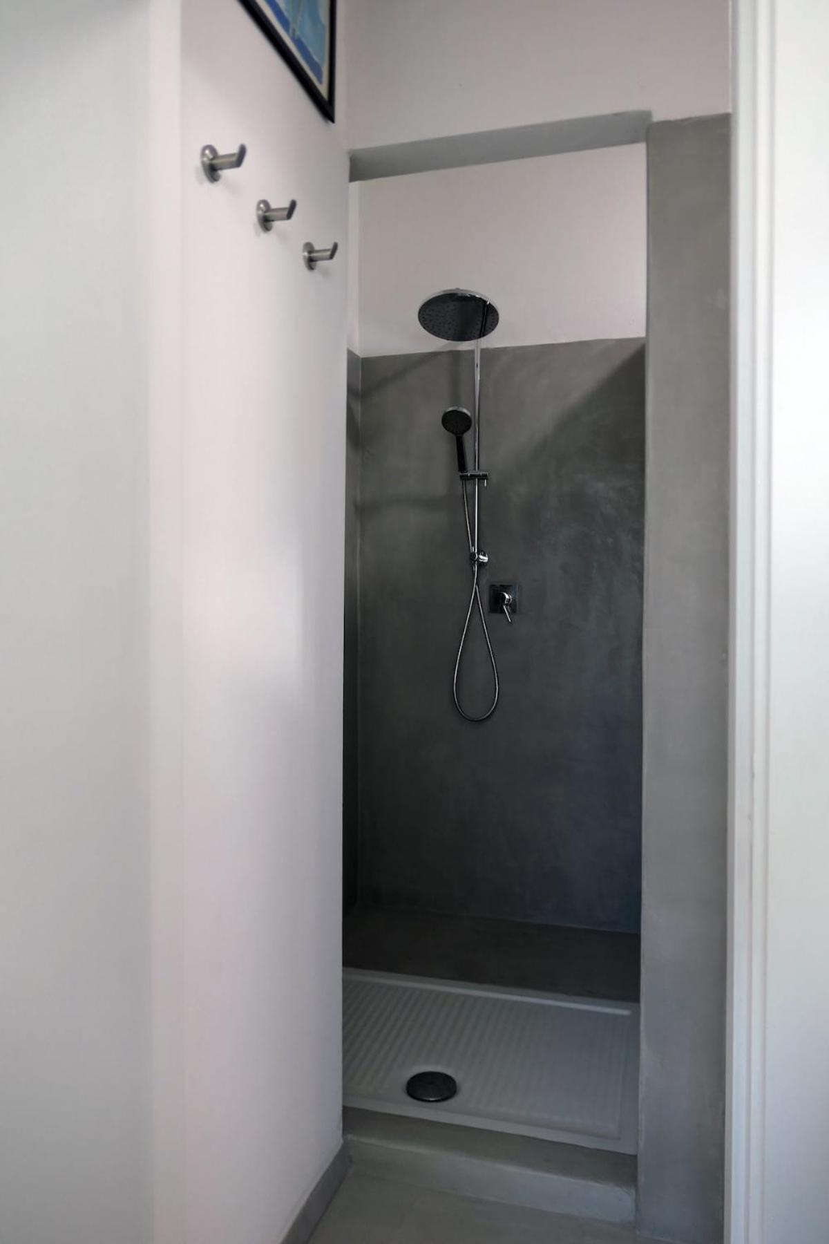 Artistic And Spacious Loft - 3 Min From The Metro Apartment Milan