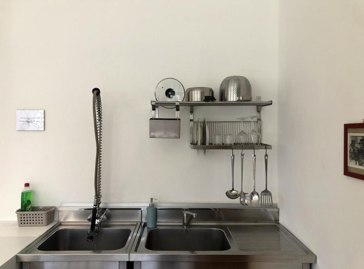 Artistic And Spacious Loft - 3 Min From The Metro * Milan