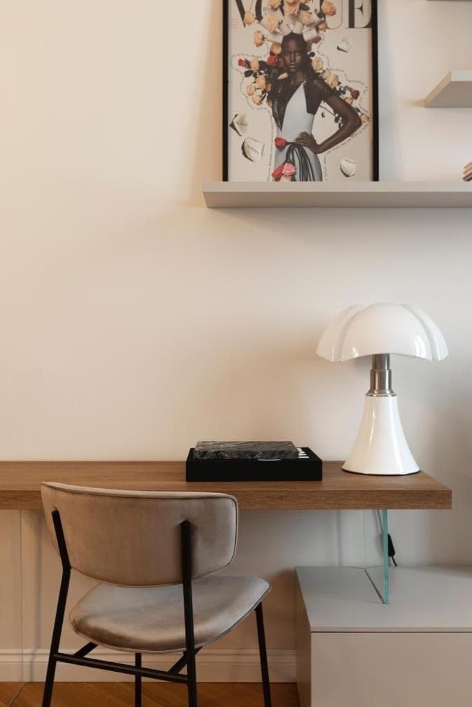 Apartment Stile Ed Eleganza Fra Stazione E Posta Venezia Milan