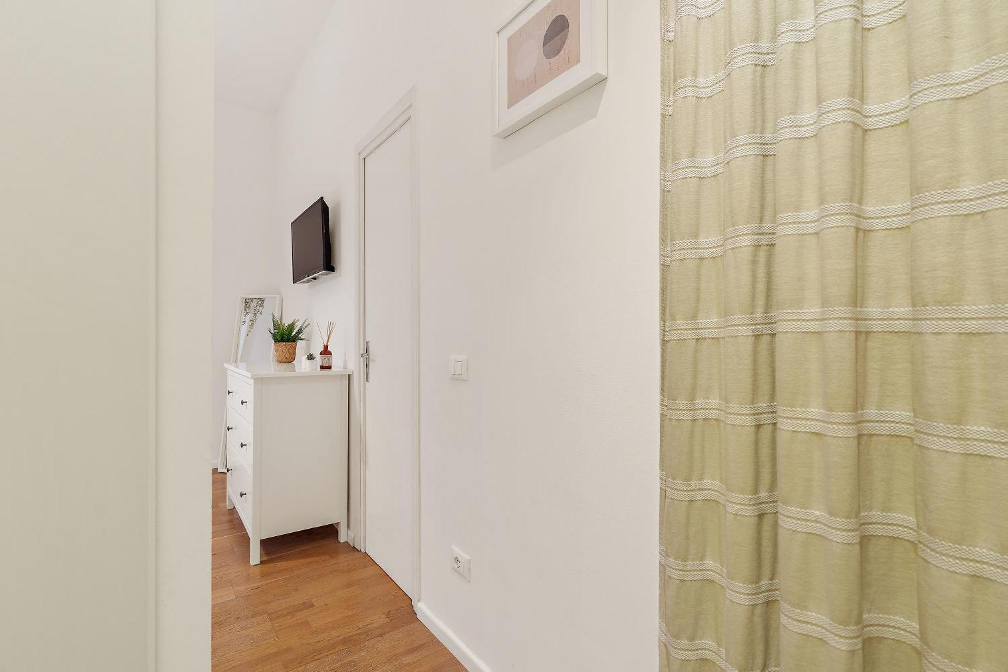 Milan's Navigli Nest Apartment Milan