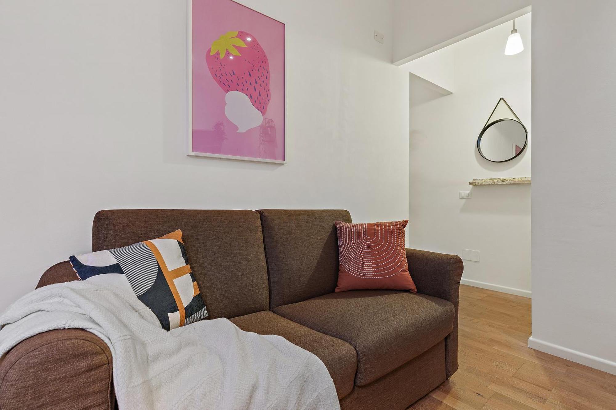 Apartment Milan's Navigli Nest