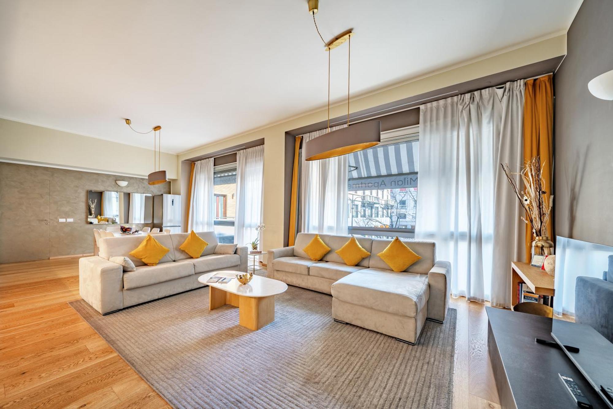 Apartment Heart San Sepolcro Duomo Milan