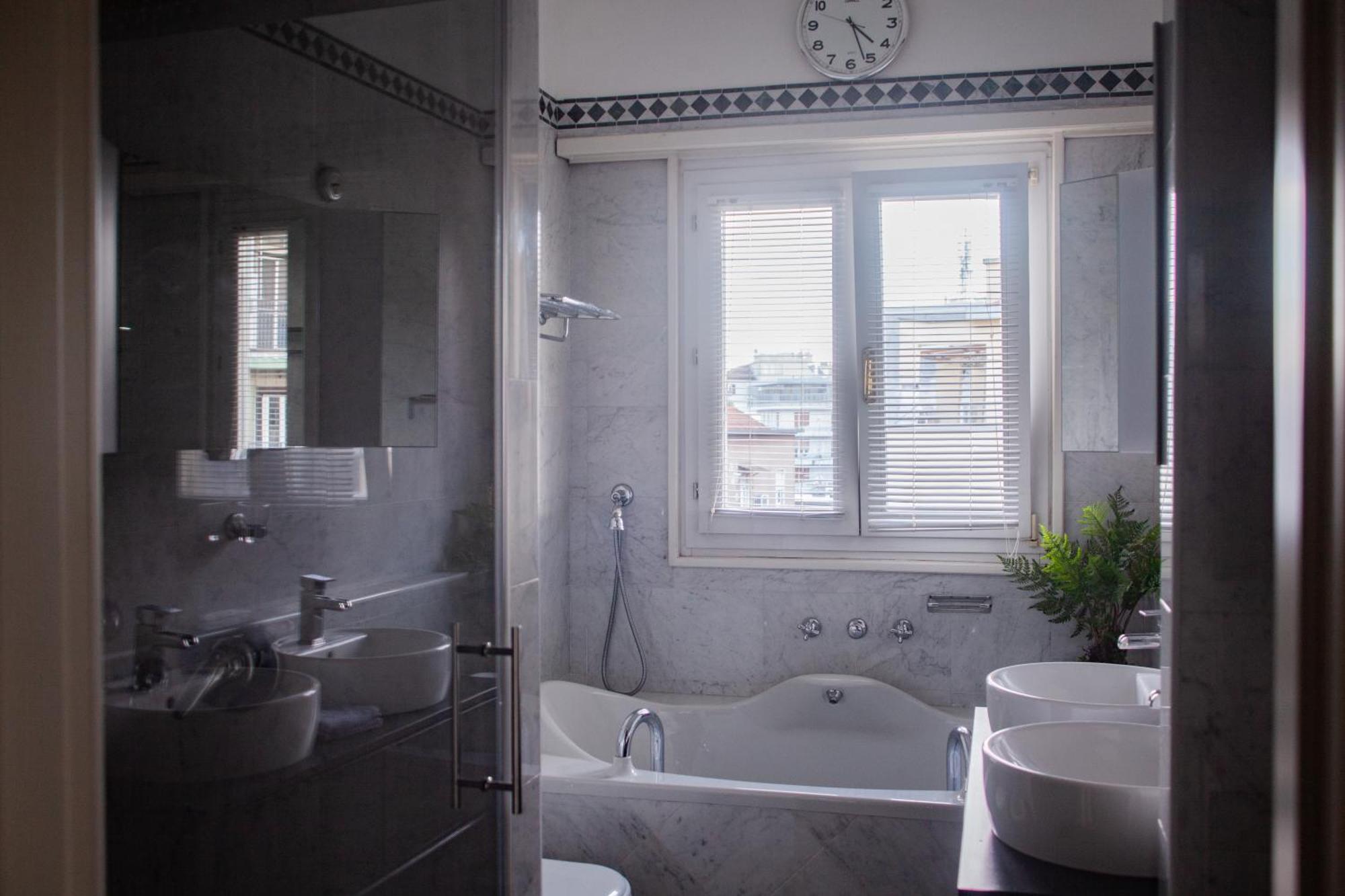 Apartment Iconic Luxury Penthouse In The Heart Of Milan