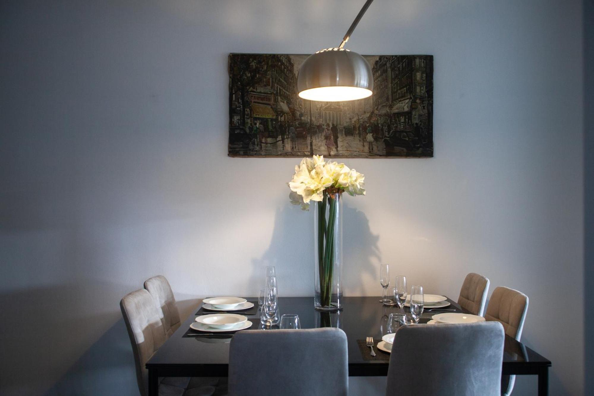Apartment Iconic Luxury Penthouse In The Heart Of