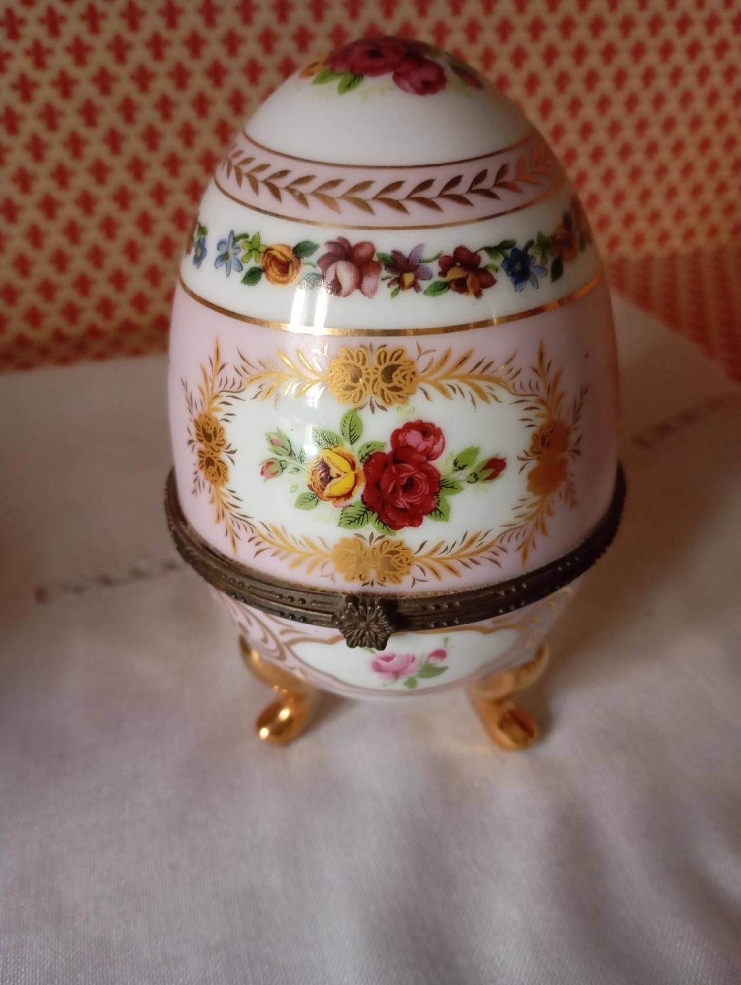 Apartment Flores Home, Vintage Charm Near Center & Navigli Milan